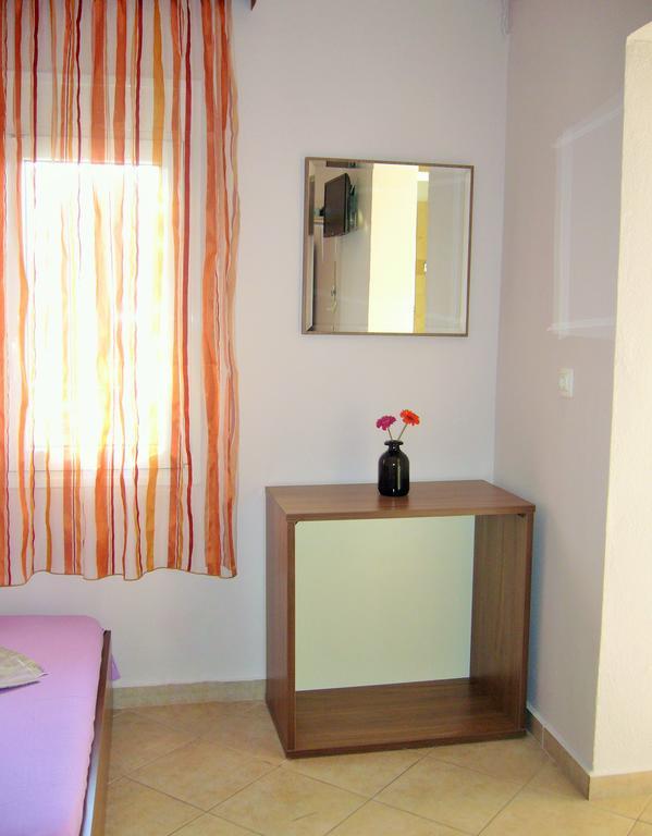 Vordos Rooms Nea Vrasna Ngoại thất bức ảnh